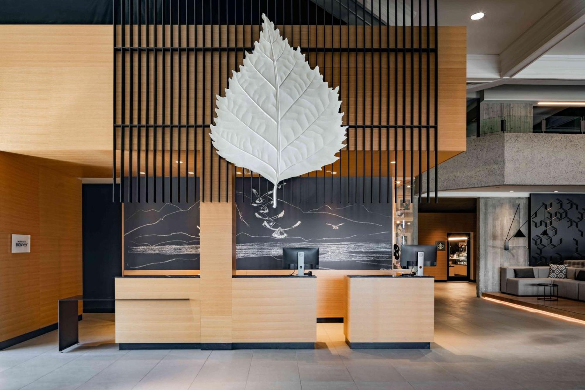 Delta Hotels By Marriott Mont Sainte-Anne, Resort & Convention Center Beaupré Eksteriør billede